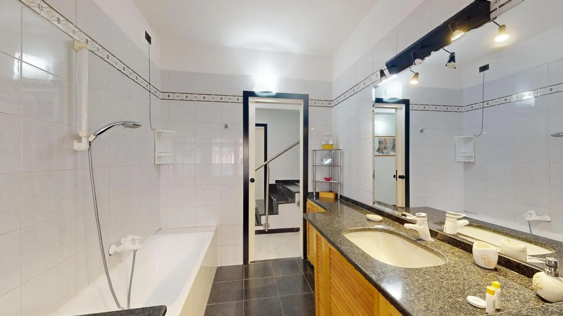 Appartamento Casa Anna - By Ligooria Pietra Ligure